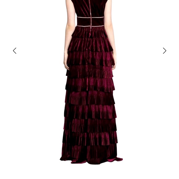 Gorgeous Bronx and Banco burgandy gown/dress. Mother of the bride/formal - Picture 3 of 10